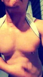 flytosky000 — Cam4 stream photo (Apr 2026)