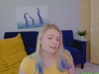 asiri_ocean — Chaturbate stream photo (Apr 2026)