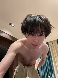 1a1a1alll — 在 stripchat 直播的网络摄像头模特