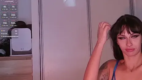 Lilith_dark_off — 在 stripchat 直播的网络摄像头模特