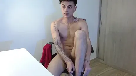 jaico_santos — 在 stripchat 直播的网络摄像头模特