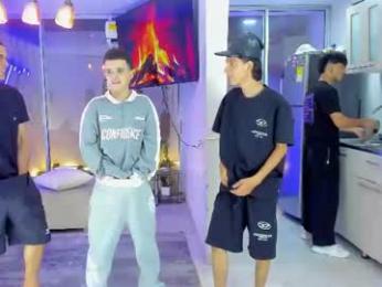 justingtime21 — 在 chaturbate 直播的网络摄像头模特