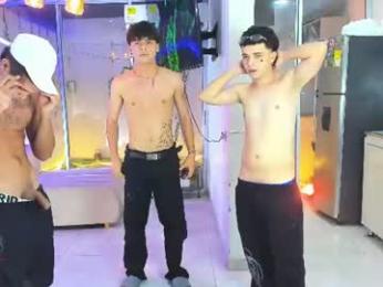 justingtime21 — 在 chaturbate 直播的网络摄像头模特