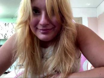casseyronely — Bongacams stream photo (Aug 2026)