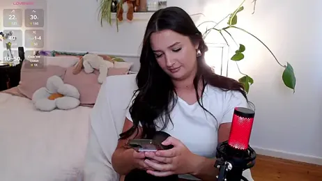 Lenas_Room — 在 stripchat 直播的网络摄像头模特