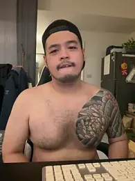 James1992_Ovo — 在 stripchat 直播的网络摄像头模特