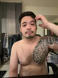 James1992_Ovo — 在 stripchat 直播的网络摄像头模特