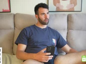 kiatog5 — 在 chaturbate 直播的网络摄像头模特