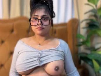 georginaanalizacums — 在 chaturbate 直播的网络摄像头模特