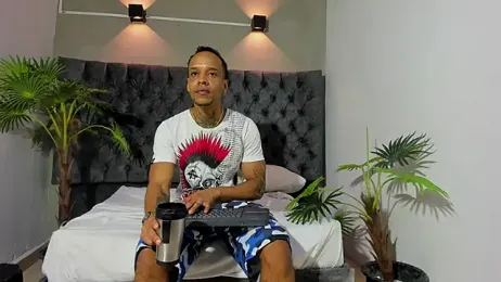 Salomon_koude — Stripchat stream photo (Apr 2026)