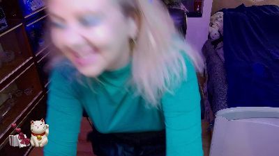 Delicecatmyau — Cam4 stream photo (Aug 2026)