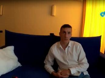 axl_fx — 在 chaturbate 直播的网络摄像头模特