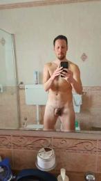 ItalianBoy_2 — 在 cam4 直播的网络摄像头模特