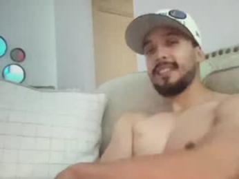 papicubano_guapo23cm — 在 chaturbate 直播的网络摄像头模特