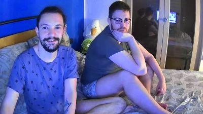 PaPporn — 在 cam4 直播的网络摄像头模特
