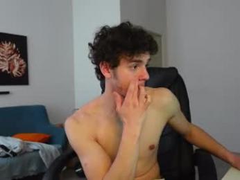 nikki_hard — Chaturbate stream photo (Apr 2026)