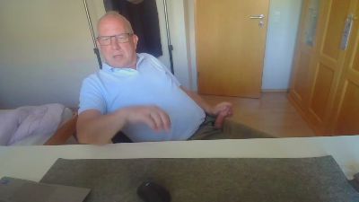 mdevbi — Cam4 stream photo (Sep 2026)