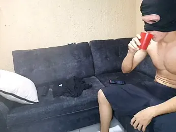 Danielraz — Stripchat stream photo (Feb 2026)