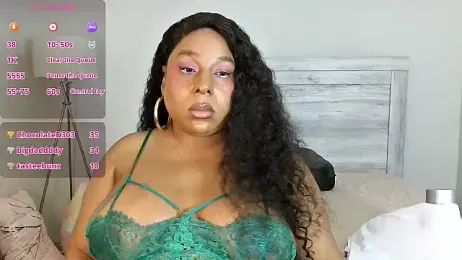 Carmen_Cream — 在 stripchat 直播的网络摄像头模特