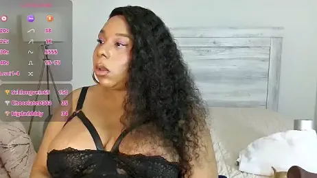 Carmen_Cream — 在 stripchat 直播的网络摄像头模特