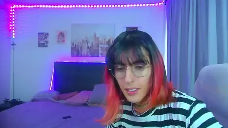 goth_minerva — 在 stripchat 直播的网络摄像头模特