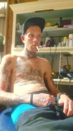 Tattoosntrouble — Cam4 stream photo (Apr 2026)
