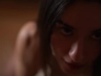 emyii — 在 chaturbate 直播的网络摄像头模特