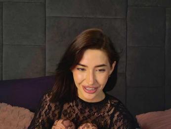 Nyxia — 在 bongacams 直播的网络摄像头模特