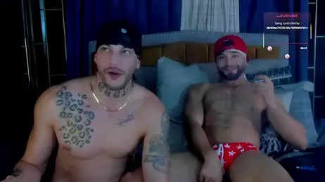 RickG_Oficial — 在 stripchat 直播的网络摄像头模特