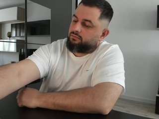 dravenpeak — 在 camsoda 直播的网络摄像头模特