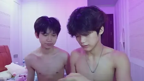 XJ-XIAOXIAO — 在 stripchat 直播的网络摄像头模特