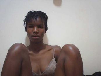 Beautyviny2 — Bongacams stream photo (May 2026)