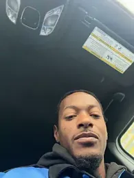 chase_cash — 在 stripchat 直播的网络摄像头模特