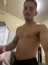 ThaizinhaLinda — Stripchat stream photo (Apr 2026)