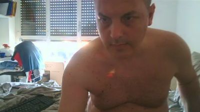 itastraight — Cam4 stream photo (May 2026)