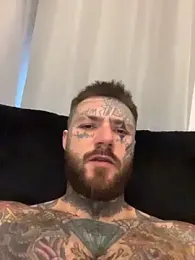 magicmichaell — 在 stripchat 直播的网络摄像头模特