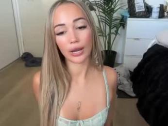 luvlivvyy — Chaturbate stream photo (Jun 2026)
