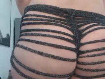 luckyanabella — Chaturbate stream photo (Apr 2026)