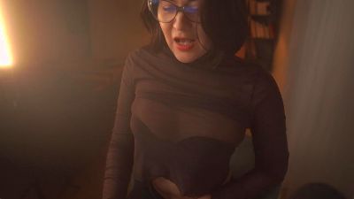 iledevenus — 在 cam4 直播的网络摄像头模特