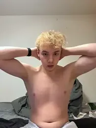 David_7527 — 在 stripchat 直播的网络摄像头模特