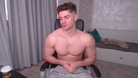 MaxKaiden — Stripchat stream photo (Apr 2026)