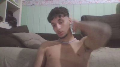 moritoxxl — Cam4 stream photo (May 2026)