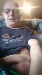 Jouis54 — Cam4 stream photo (Apr 2026)