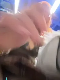 RosieDesire — 在 stripchat 直播的网络摄像头模特