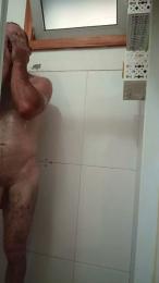 j20232 — 在 cam4 直播的网络摄像头模特