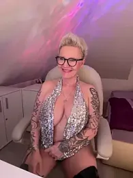 German_Milf — Stripchat stream photo (Apr 2026)