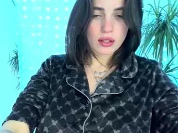 neferutt — Chaturbate stream photo (Nov 2025)