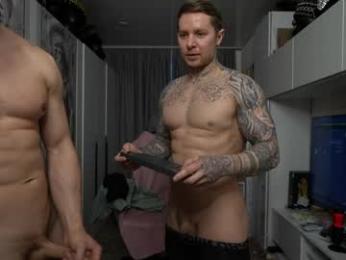 nick_howlenxx — 在 chaturbate 直播的网络摄像头模特