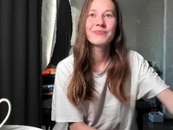 courtney_luv — Chaturbate stream photo (Jun 2026)