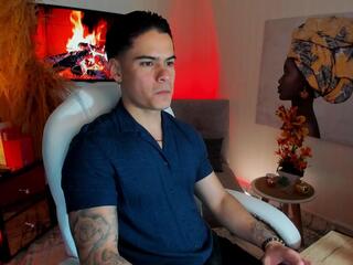 Matt Andersson — flirt4free